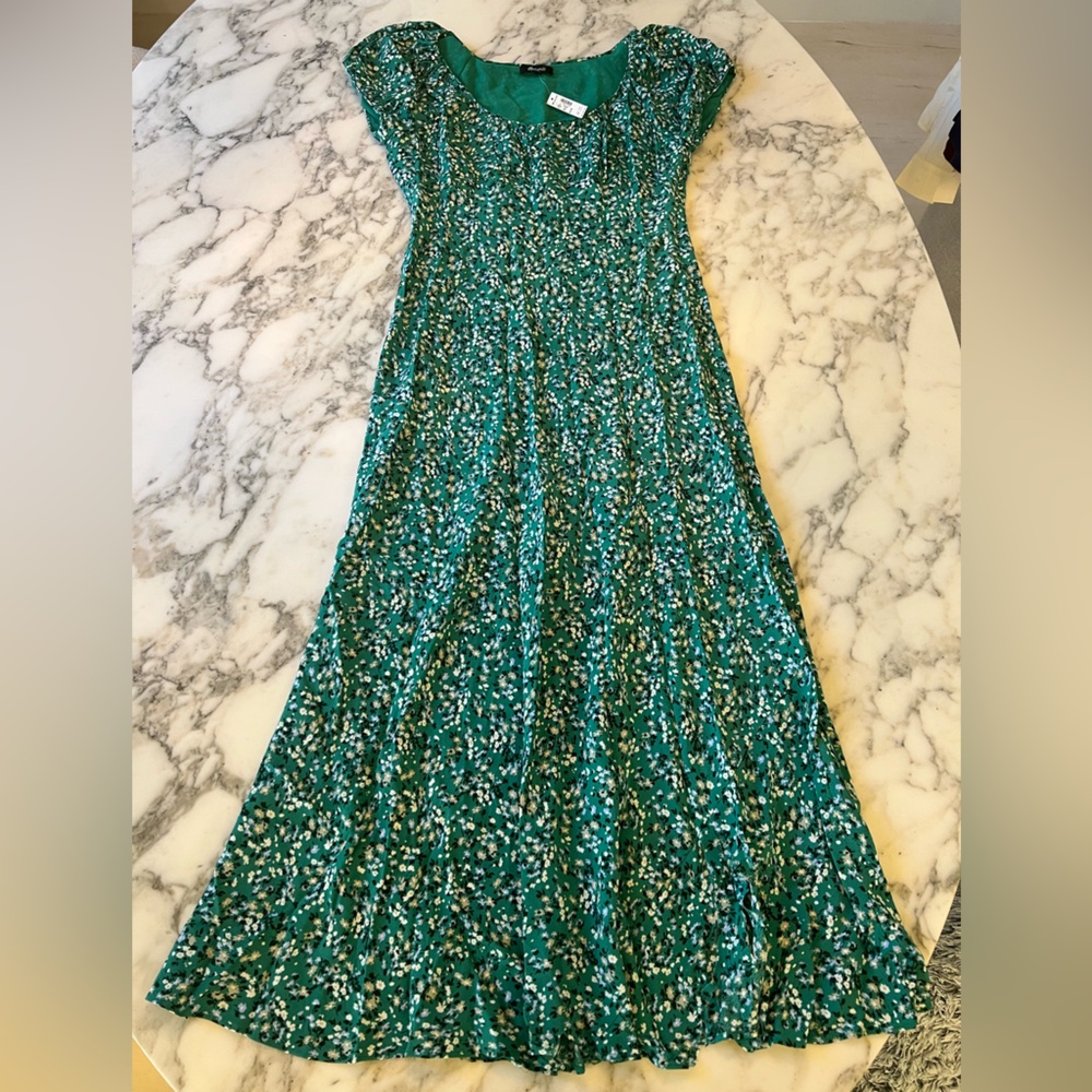 NWT MaRuched Scoopneck Midi Dress Green Floral Sz 10 bottom 8” shredded dress - Picture 7 of 13